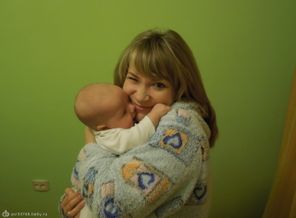 Наше первое объятие с укусом:)