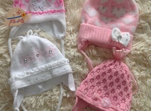 Будущая бабушка нам на купила шапочек
