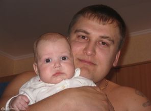Двое из ларца, одинаковы с лица.