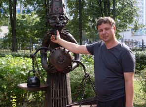 А ЭТО НАШ ПАПОЧКА ,ОН ТРАГИЧЕСКИ ПОГИБ ПРИ АВАРИИ ,ТАК И НЕ УВИДЕЛ ДЕТОК СВОИХ,УШЕЛ ИЗ ЖИЗНИ 14 ОКТЯБРЯ 2012ГОДА,МАЛЫШАМ БЫЛО 8 МЕС В МОЕМ ЖИВОТИКЕ