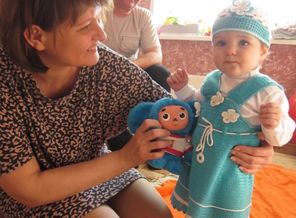 бабушка связала сарафанчик))))
