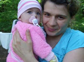 Все там же на шашлыках с дочуркой подриги
