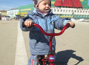 Беговел - наследство от старшей сестры :)