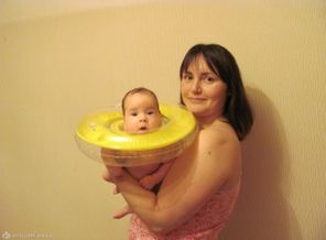 ПЕРВЫЙ РАЗ В КРУГЕ КУПАТЬСЯ ИДЕМ