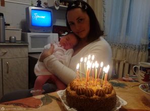 ПОЗДРАВЛЯЕМ СТАРШЕНЬКУЮ, ЕЙ 16 ЛЕТ..