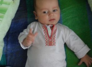 Геночка в вышеванке