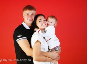 Вот так любят мамочку.