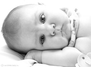People_Children_Big-eyed_baby_031494_