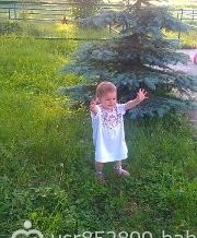 Самое любимое, что есть у меня – Это моя доченька, девочка моя!  Ты мой лучик солнечный, искорка огня, Звонкий ручеек в пустыне для меня.  Стройный тополечек мой, с ласковой листвой. Я всегда любуюсь, доченька, тобой.  Пусть печали, горести обходят сторон