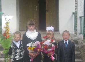 две дочи два племянника
