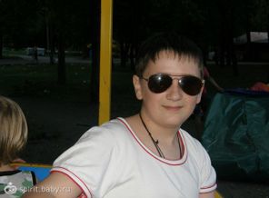 Толя