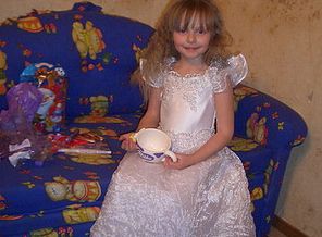 когда же он успел ?