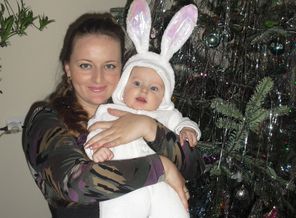 Новый года 2013 Змея и маленький зайка