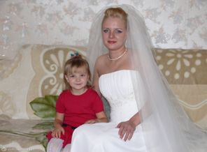 С тетей на ее свадьбе))