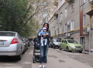 Гуляем с Макаркой