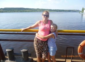 10.07.2013г. паром на реке Кама,я и моя любимая дочурка