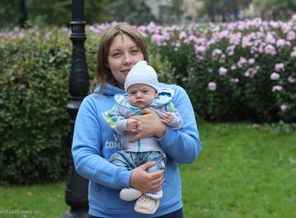 нам 2 месяца 1 сентября 2013г. Юсуповский сад, СПб