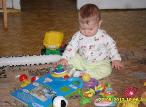 Хороши мои игрушки:С ними весело играть.