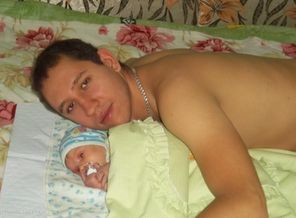 папочка с дочуркой