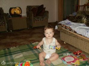 Наш Кирюша играет