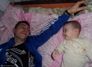 любезничают с папой