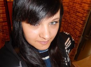 V4kpbFL60mE