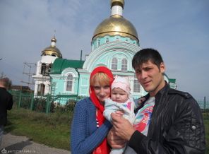 с крёстными родителями