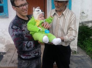 В гостях у прадедушки)))))
